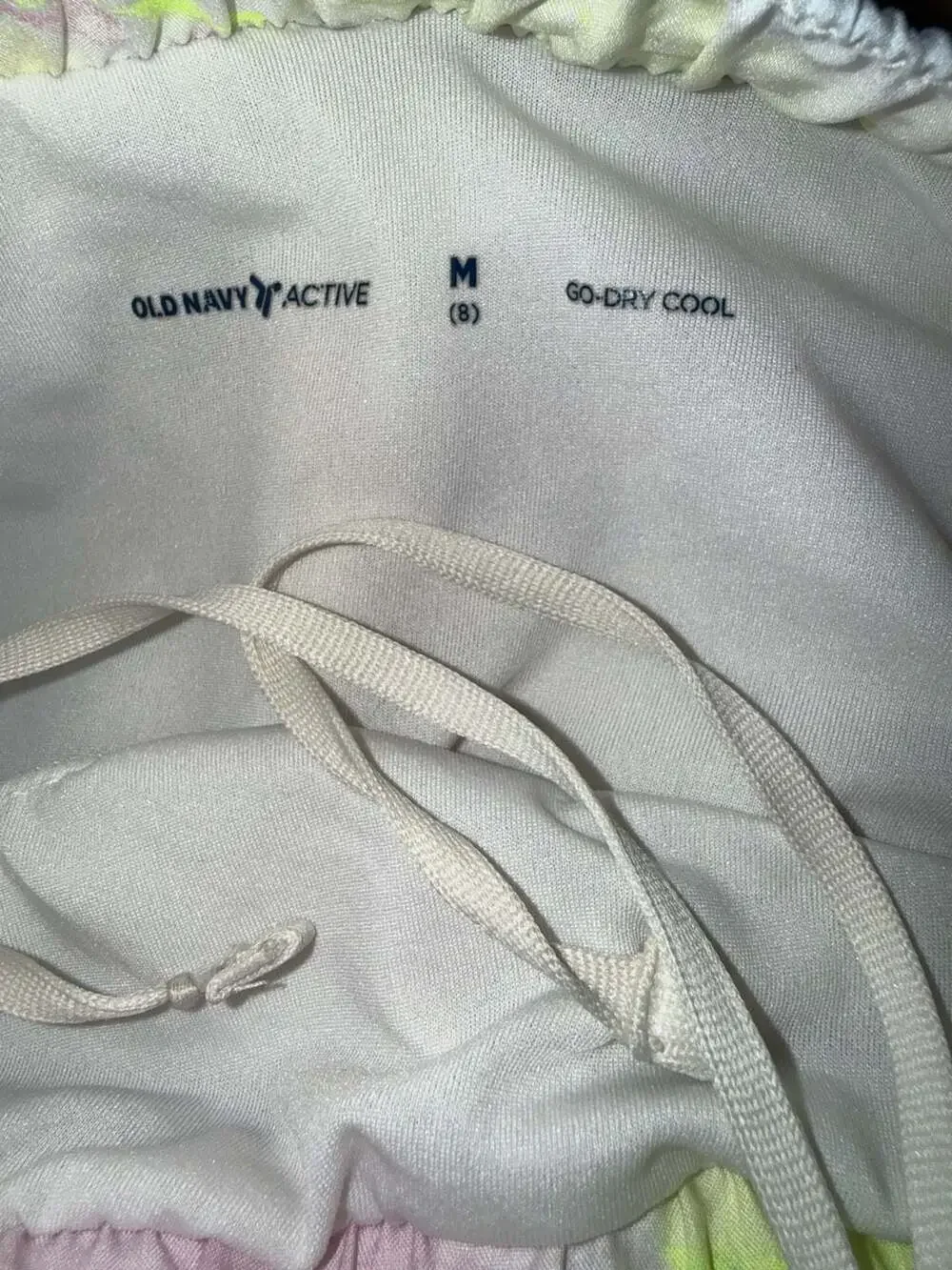Old Navy Active Go-Dry Cool Dolphin-Hem Performance Shorts - Girls Size Medium 8